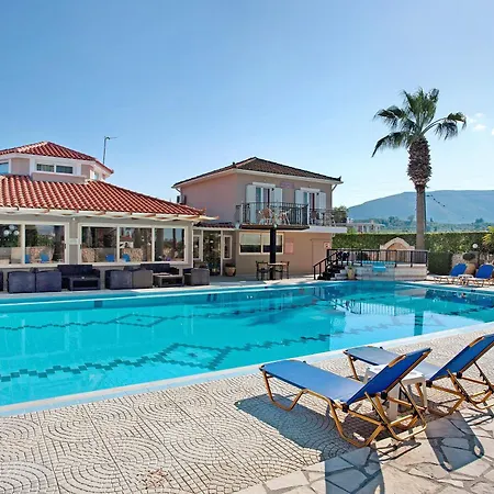 Апартаменты Paradise Standard 7 *