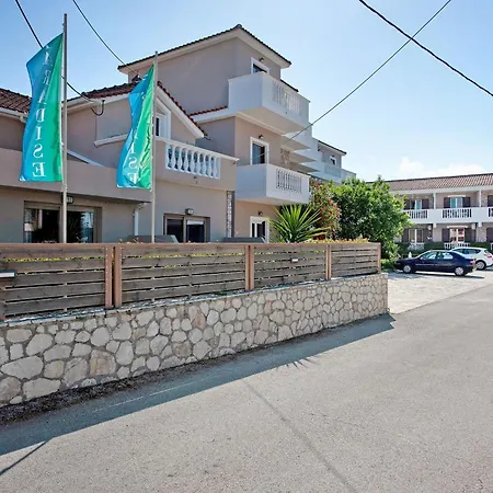 Paradise Zante Standard 7 Apartman *